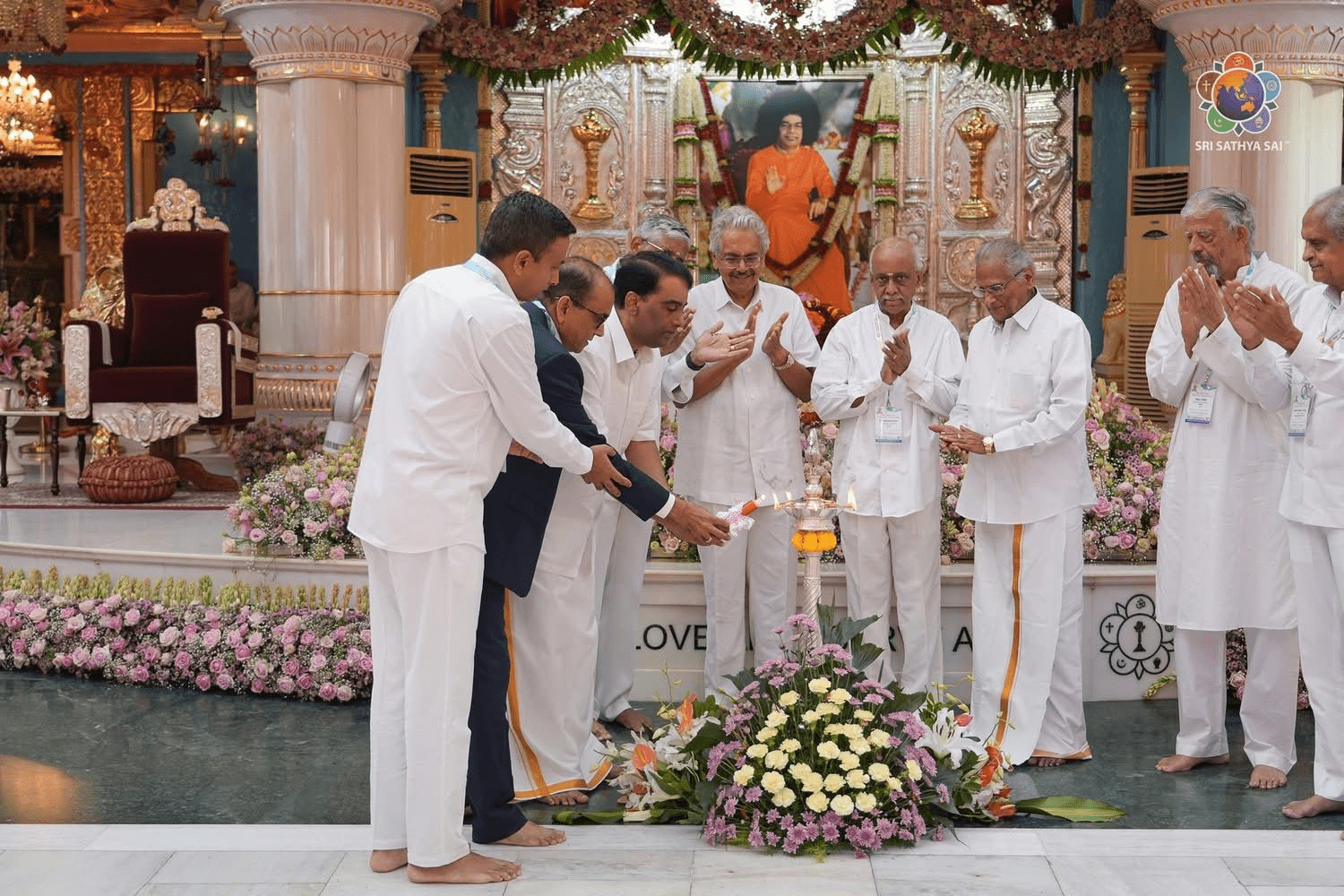 XI Conferencia Mundial | Día 1, Sesión 1 | Momentos Destacados de la Mañana | Sai Kulwant Hall – 20 Nov 2025